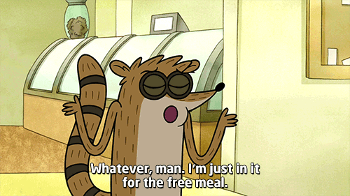 Rigby Raccoon zuckt mit den Schultern und sagt „Whatever, man, I’m just in it for the free meal .“